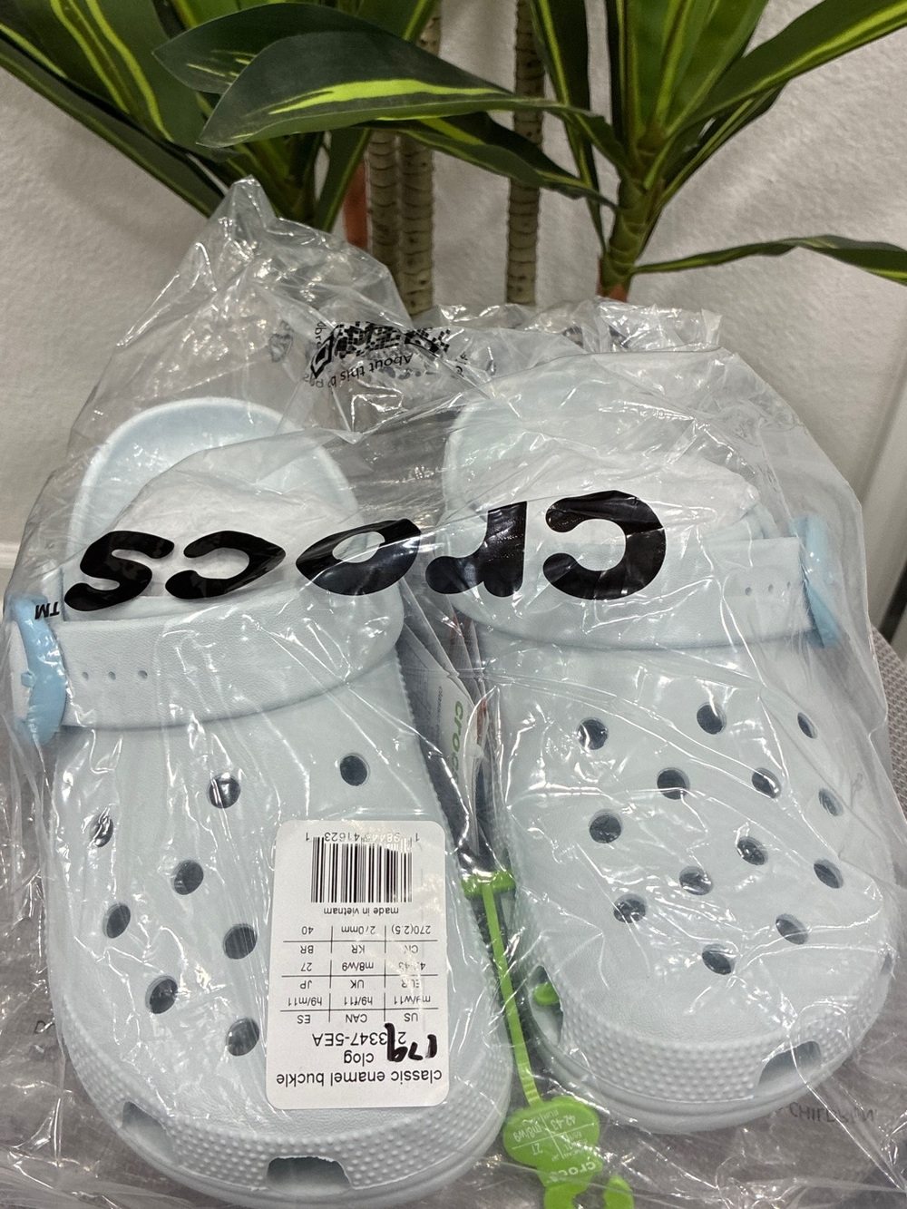 NWT Crocs Classic Enamel Buckle Clog Vapor Blue / Ice Blue Size M11/W13
